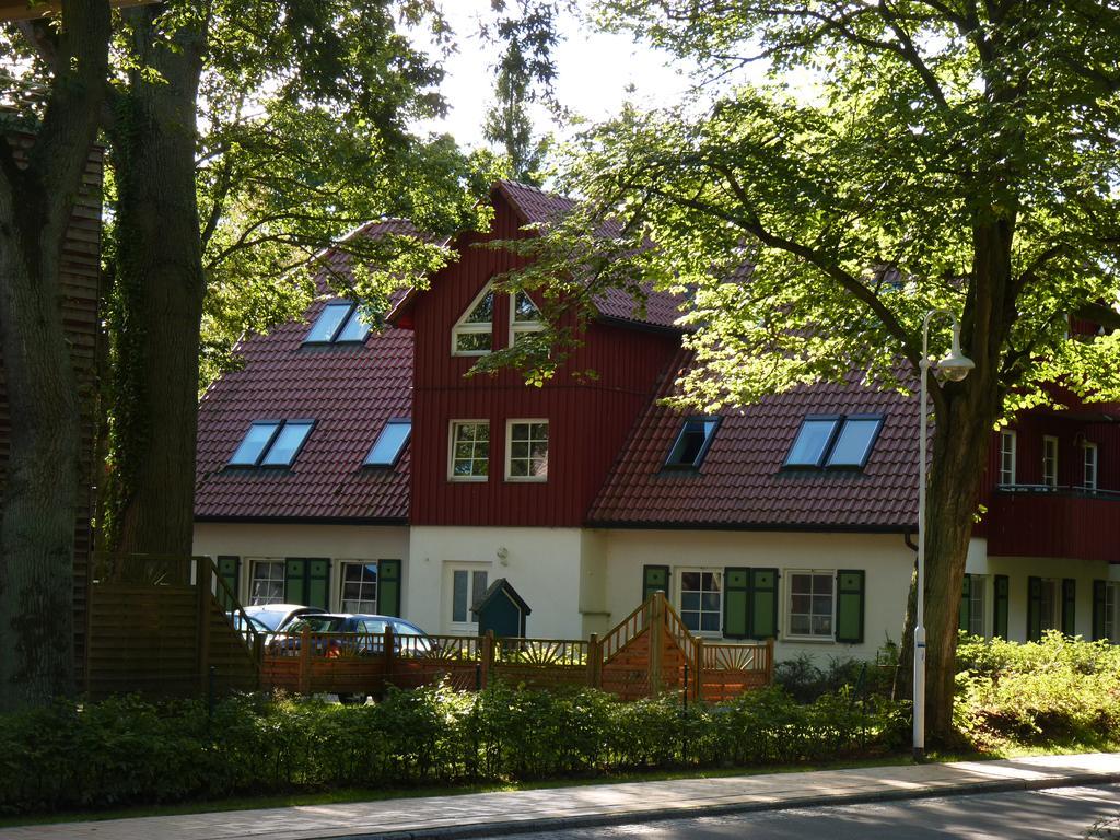 Ferienwohnungen Am Bernsteinweg 普雷罗 外观 照片